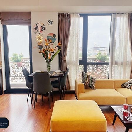 Home Suites -Natural Light -Projector -Spacious - 2Br Incenter Hanoi Zewnętrze zdjęcie